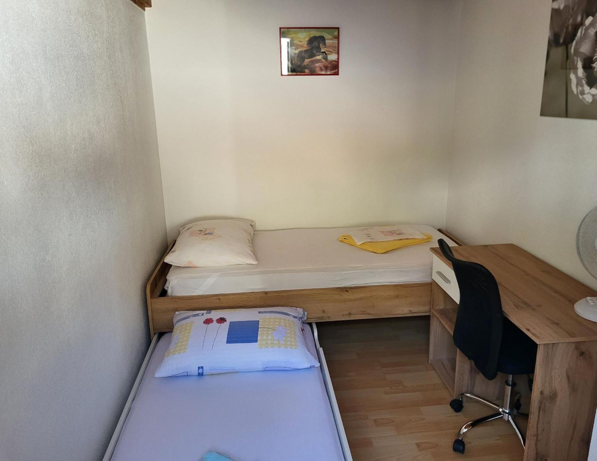 Apartmani Amila-Pisak Esterno foto