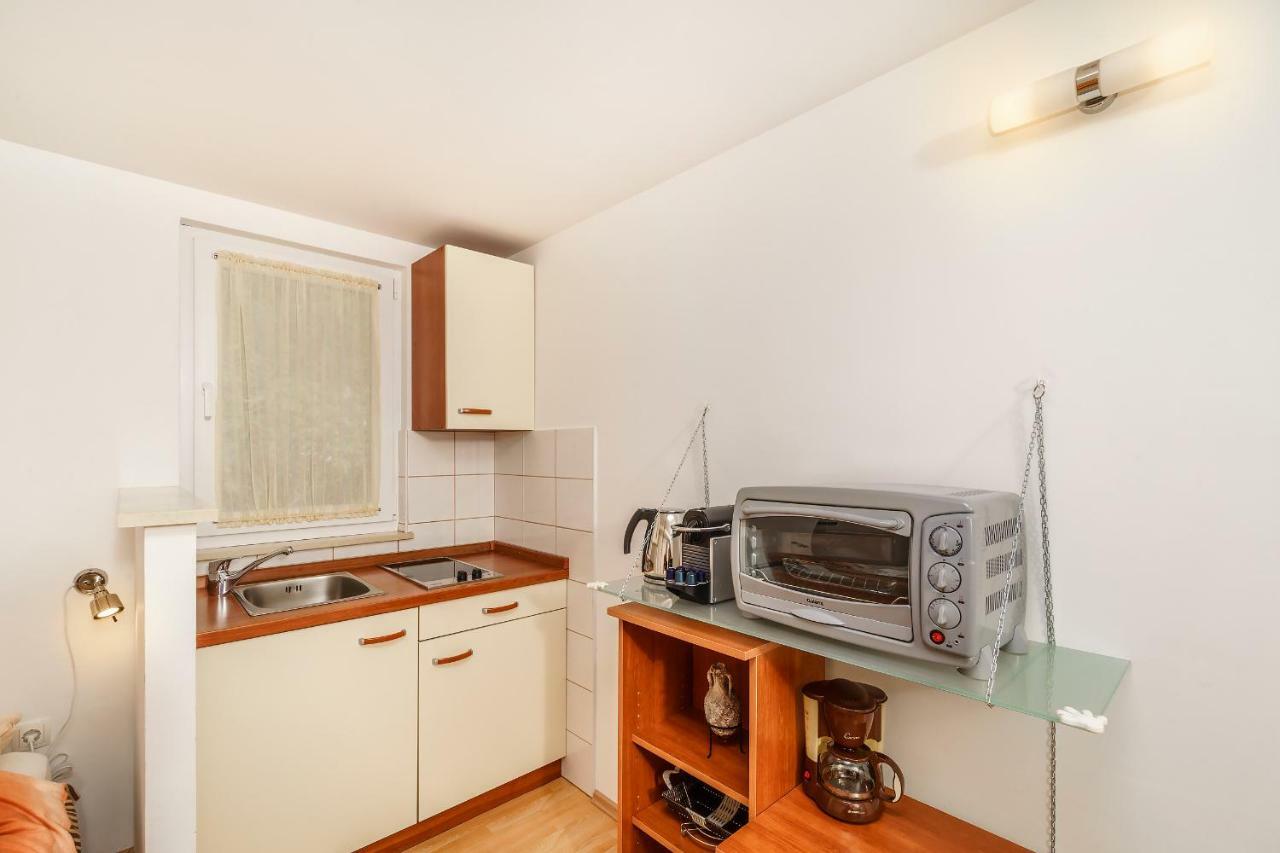 Apartmani Amila-Pisak Esterno foto