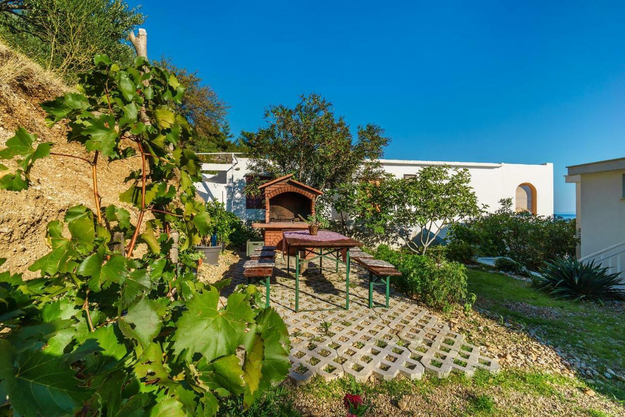 Apartmani Amila-Pisak Esterno foto